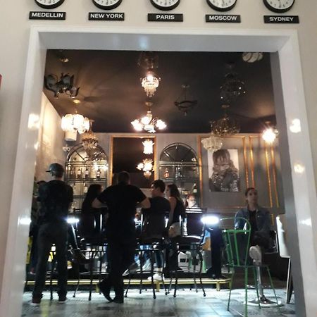 Nomad Hostel Медельїн Екстер'єр фото